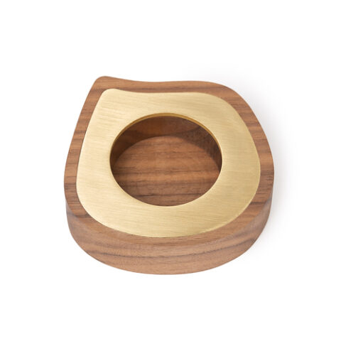 Soporte para velas cónicas o tealight | madera de nogal y latón